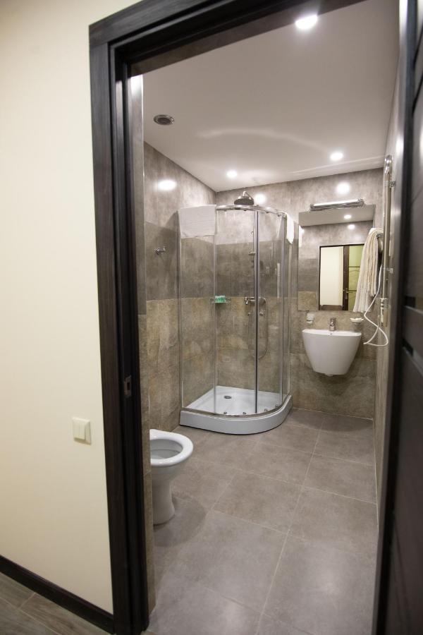 Boutique Living Hotel By Arta เยเรวาน ภายนอก รูปภาพ