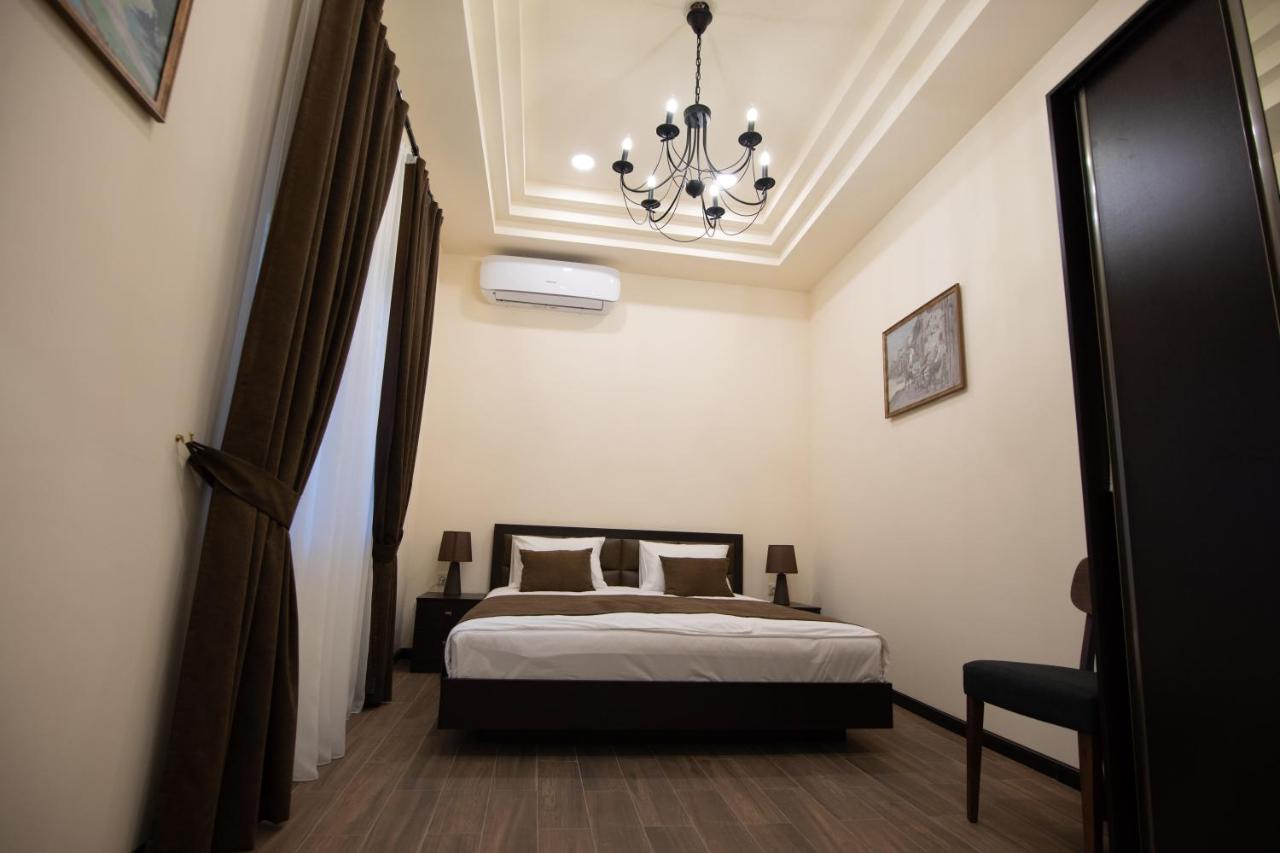 Boutique Living Hotel By Arta เยเรวาน ภายนอก รูปภาพ