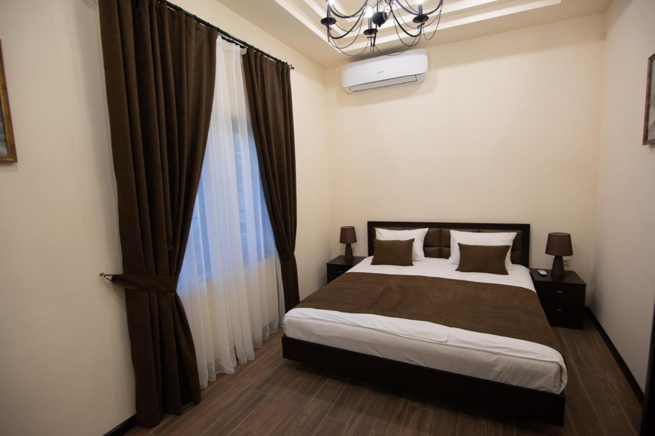 Boutique Living Hotel By Arta เยเรวาน ภายนอก รูปภาพ
