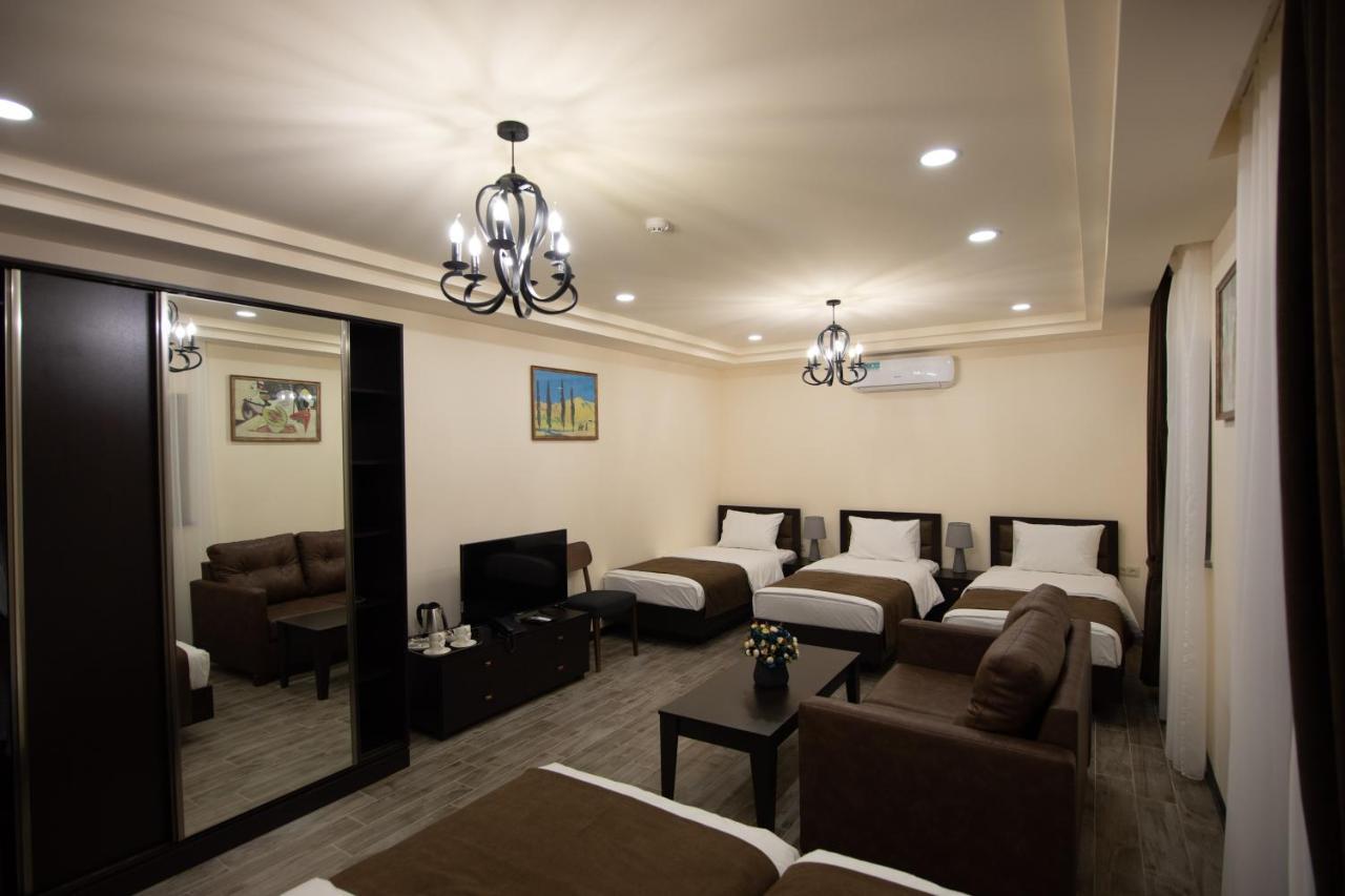 Boutique Living Hotel By Arta เยเรวาน ภายนอก รูปภาพ